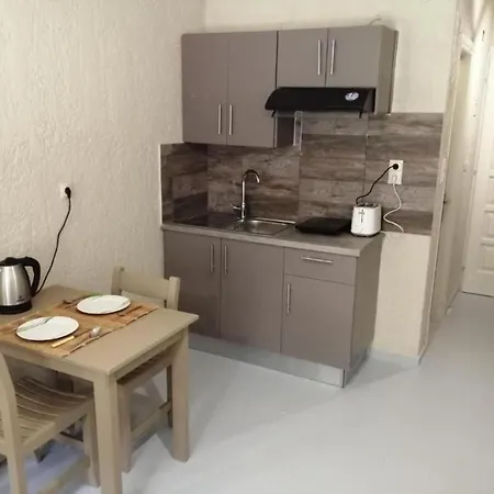 Afrodite 11 Spacious